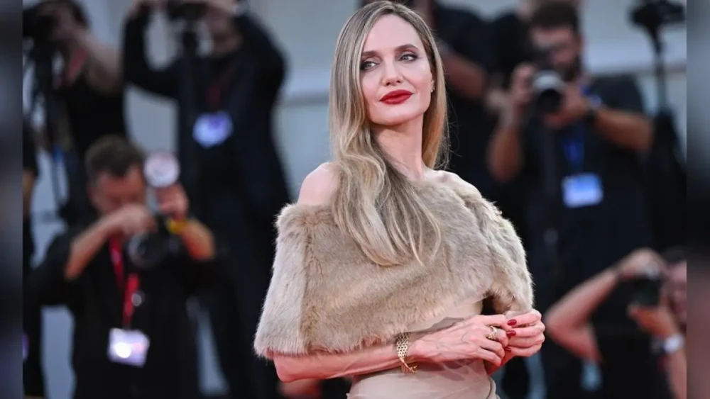 Angelina Jolie'li 'Maria' Venedik'te Prömiyer Yapıyor: Netflix Haklarını Aldı